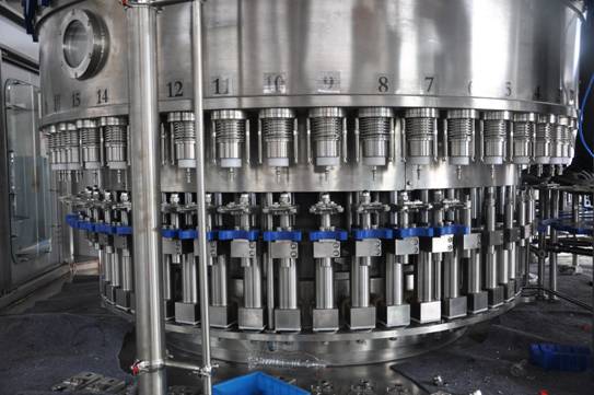 Bebida dos esportes que funde o enchimento tampando 3 em 1 ventilador servo do estiramento de Monoblock
